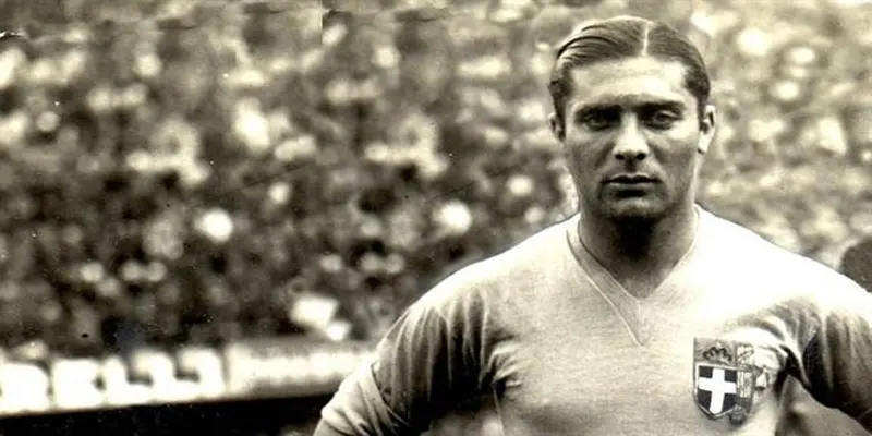 Giuseppe Meazza: Italy’s Timeless Football Icon